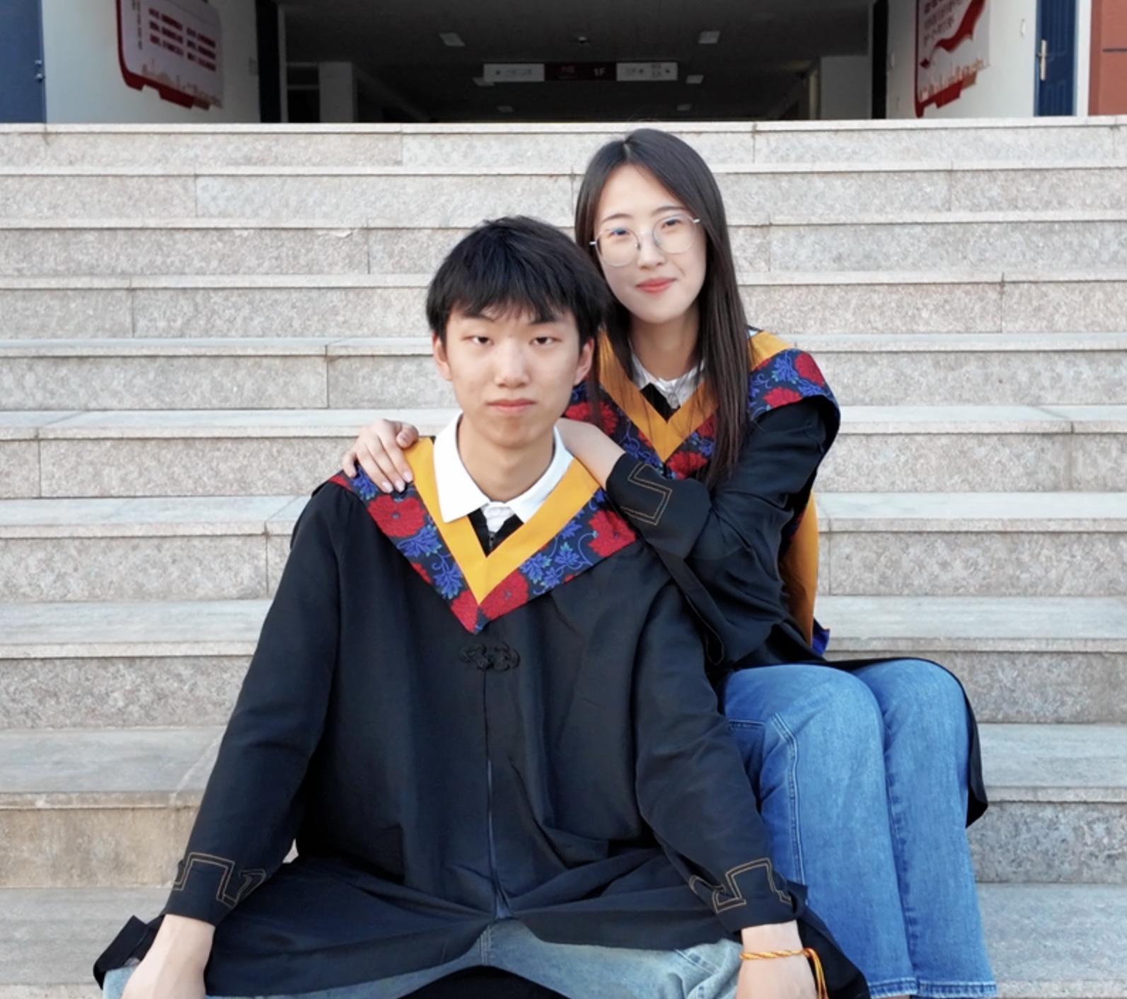 Ronglin Lu  逯荣林